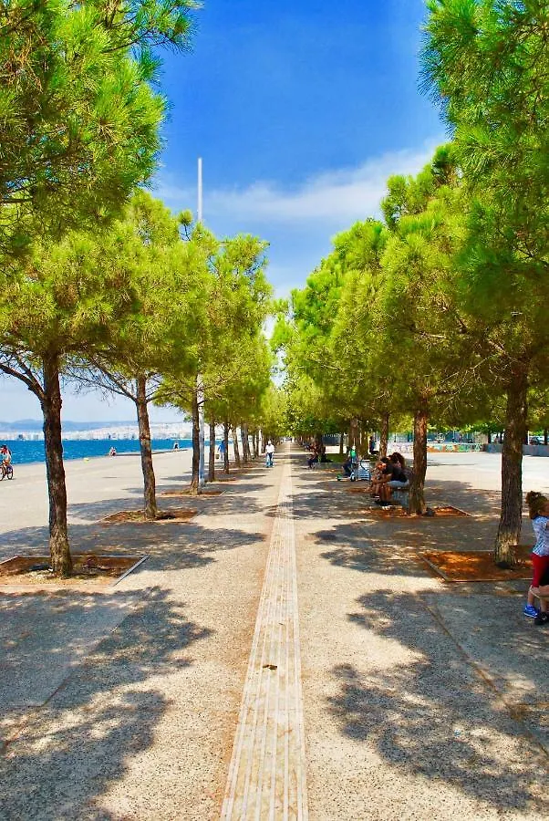 Aquilon Apartments Thessaloniki