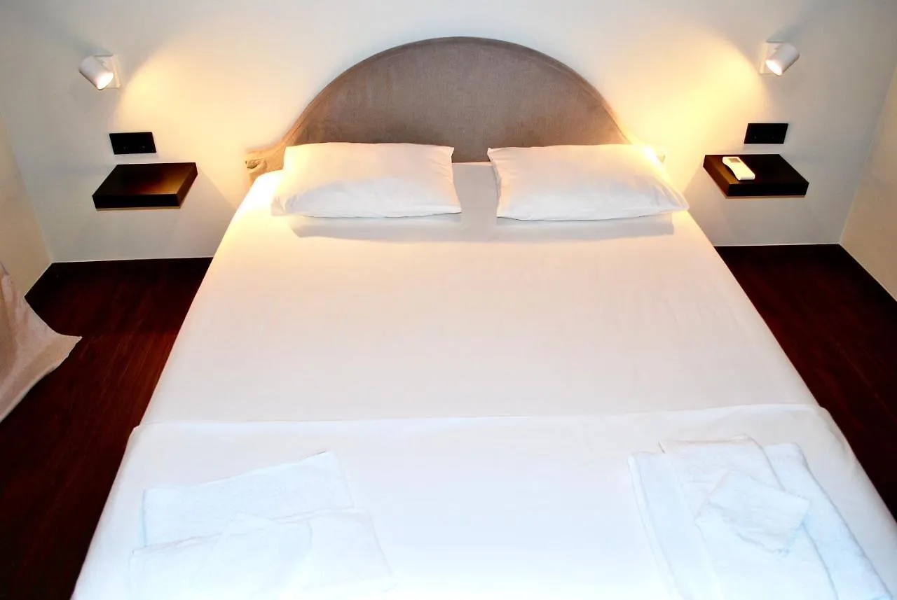 Aquilon Apartments Thessaloniki